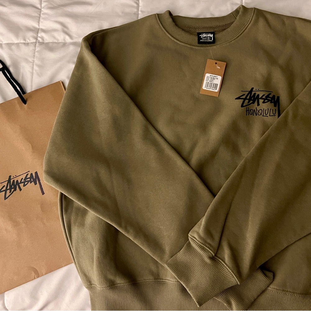 Stussy Honolulu Crewneck Sweater size small with tags